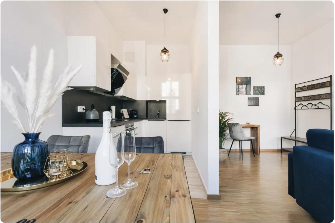 Tip! Zentraler Geht'S Nicht! Premium Apartment In Der Altstadt Drezda Kültér fotó